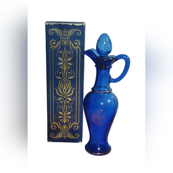 Avon Other - ♦️Avon Nile Blue Bath Urn (Empty)